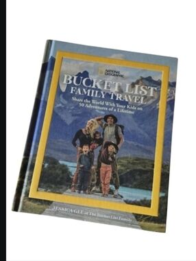 National Geographic The Bucket List Family Traveling Book